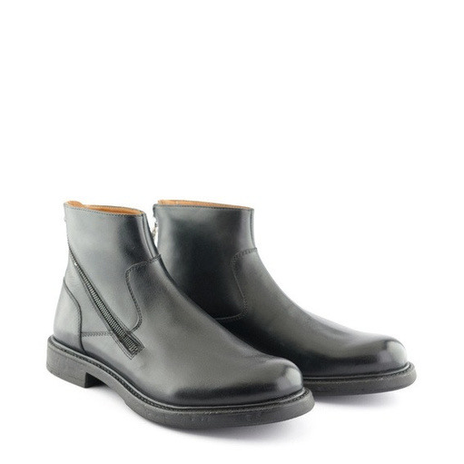MIAMI 531B &ndash; COW DESIRE CRUST BLACK