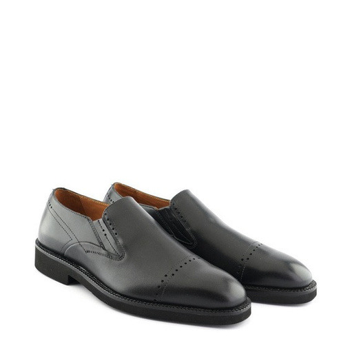 CHICAGO 560B &ndash; COW DESIRE CRUST BLACK